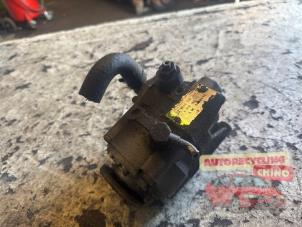 Gebruikte Stuurpomp Mercedes E Combi (S210) 4.2 E-420 32V Prijs € 100,00 Margeregeling aangeboden door Autorecycling Chino B.V.