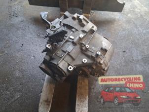 Gebruikte Versnellingsbak Volkswagen Tiguan (5N1/2) 1.4 TSI 16V Prijs € 400,00 Margeregeling aangeboden door Autorecycling Chino B.V.