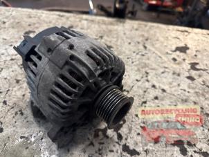 Gebruikte Dynamo Volkswagen Polo V (6R) 1.4 16V Prijs € 75,00 Margeregeling aangeboden door Autorecycling Chino B.V.