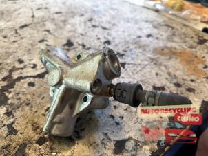 Gebruikte Opvoerpomp Alfa Romeo 159 Sportwagon (939BX) 2.2 JTS 16V Prijs € 300,00 Margeregeling aangeboden door Autorecycling Chino B.V.