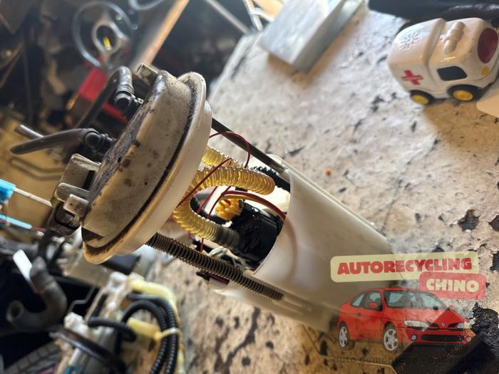 Gebruikte Tank element Pomp Citroen Nemo (AA) 1.3 HDi 75 Prijs € 60,00 Margeregeling aangeboden door Autorecycling Chino B.V.