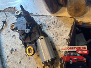 Gebruikte Ruitenwissermotor achter Seat Ibiza III (6L1) 1.4 16V 100 Prijs € 35,00 Margeregeling aangeboden door Autorecycling Chino B.V.