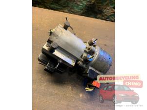 Gebruikte Pompvering (Hydr.) Citroen C5 I Break (DE) 1.8 16V Prijs € 120,00 Margeregeling aangeboden door Autorecycling Chino B.V.