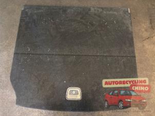 Gebruikte Kofferbak Mat Mercedes GLC Coupé AMG (C253) 3.0 43 AMG V6 Turbo 4-Matic Prijs € 120,00 Margeregeling aangeboden door Autorecycling Chino B.V.