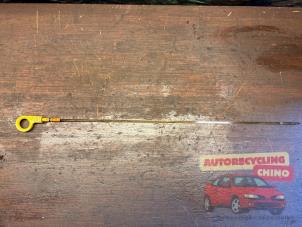 Gebruikte Olie Peilstok Volkswagen Jetta IV (162/16A) 1.4 TSI Hybrid 16V Prijs € 20,00 Margeregeling aangeboden door Autorecycling Chino B.V.