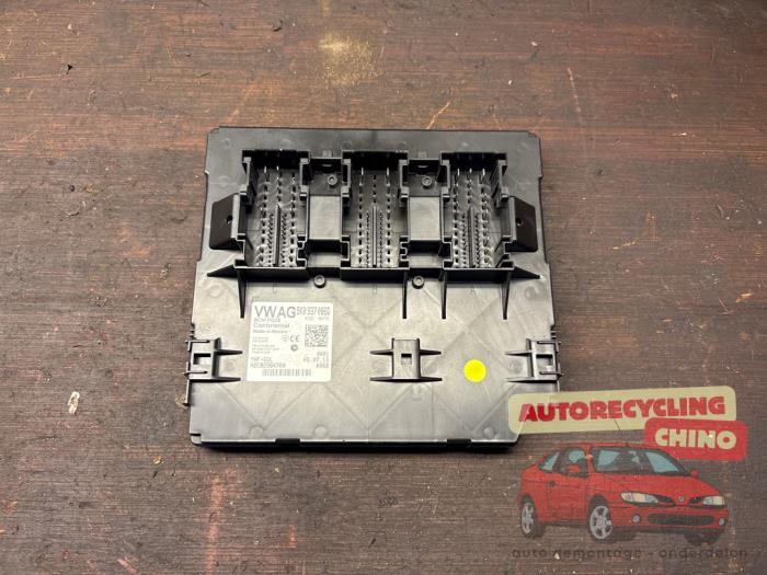 Gebruikte Bodycontrol Module Volkswagen Jetta IV (162/16A) 1.4 TSI Hybrid 16V Prijs € 75,00 Margeregeling aangeboden door Autorecycling Chino B.V.