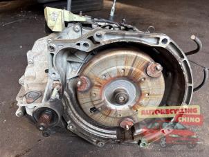 Gebruikte Automaatbak Renault Scénic II (JM) 2.0 16V Prijs € 350,00 Margeregeling aangeboden door Autorecycling Chino B.V.