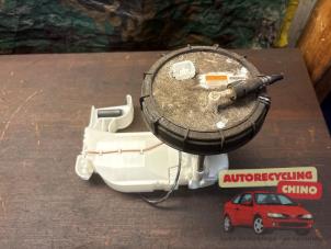 Gebruikte Benzinepomp Suzuki Celerio (LF) 1.0 12V Dualjet Prijs € 60,00 Margeregeling aangeboden door Autorecycling Chino B.V.