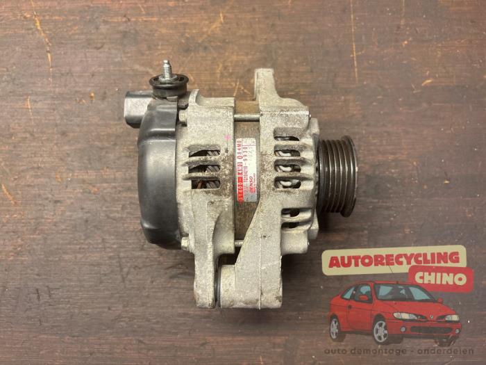 Gebruikte Dynamo Suzuki Celerio (LF) 1.0 12V Dualjet Prijs € 45,00 Margeregeling aangeboden door Autorecycling Chino B.V.