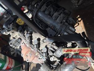 Motor van een Alfa Romeo MiTo (955) 1.4 16V 2009