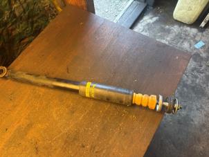 Gebruikte Schokdemper links-achter Suzuki Swift (ZA/ZC/ZD1/2/3/9) 1.3 VVT 16V Prijs € 35,00 Margeregeling aangeboden door Autorecycling Chino B.V.
