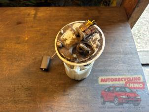 Gebruikte Benzinepomp Alfa Romeo 147 (937) 1.6 Twin Spark 16V Prijs € 27,50 Margeregeling aangeboden door Autorecycling Chino B.V.