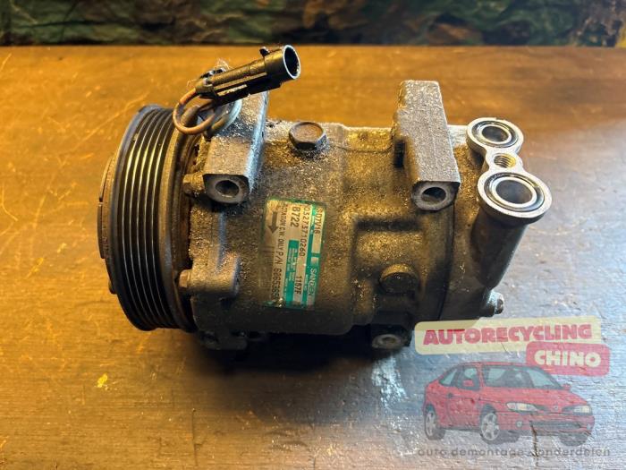 Aircopomp van een Alfa Romeo 156 (932) 1.8 Twin Spark 16V 2003