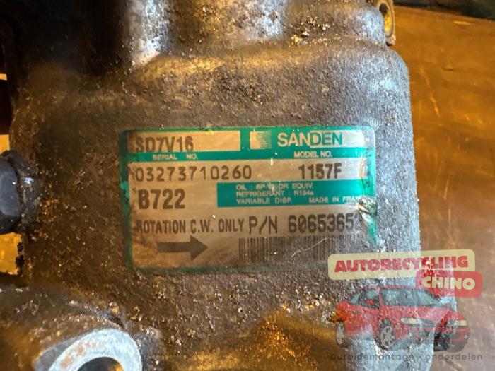 Aircopomp van een Alfa Romeo 156 (932) 1.8 Twin Spark 16V 2003