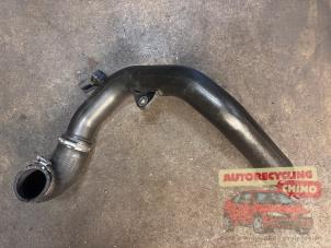 Gebruikte Intercooler Slang Volkswagen Polo V (6R) 1.2 TDI 12V BlueMotion Prijs € 19,95 Margeregeling aangeboden door Autorecycling Chino B.V.