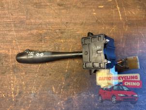 Gebruikte Combischakelaar Stuurkolom Nissan 100 NX (B13) 1.6 16V Prijs € 30,00 Margeregeling aangeboden door Autorecycling Chino B.V.