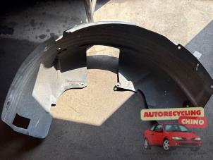 Gebruikte Modderkuip Ford Transit Courier 1.5 TDCi 75 Prijs € 35,00 Margeregeling aangeboden door Autorecycling Chino B.V.