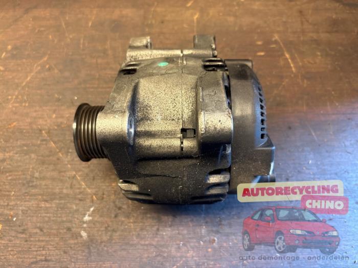 Dynamo van een Ford Transit Courier 1.5 TDCi 75 2018