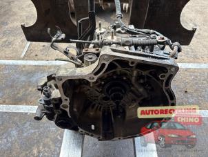 Gebruikte Automaatbak Mazda 323 P (BA15) 1.5i 16V Prijs € 250,00 Margeregeling aangeboden door Autorecycling Chino B.V.