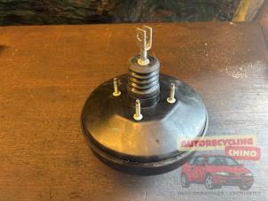 Gebruikte Rembooster Ford Transit Courier 1.5 TDCi 75 Prijs € 49,50 Margeregeling aangeboden door Autorecycling Chino B.V.