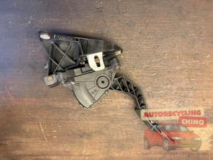 Gebruikte Gaspedaal Chrysler 300 C 3.5 V6 24V Prijs € 140,00 Margeregeling aangeboden door Autorecycling Chino B.V.