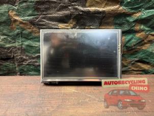 Gebruikte Display Interieur Peugeot 208 I (CA/CC/CK/CL) 1.2 Vti 12V PureTech 82 Prijs € 150,00 Margeregeling aangeboden door Autorecycling Chino B.V.