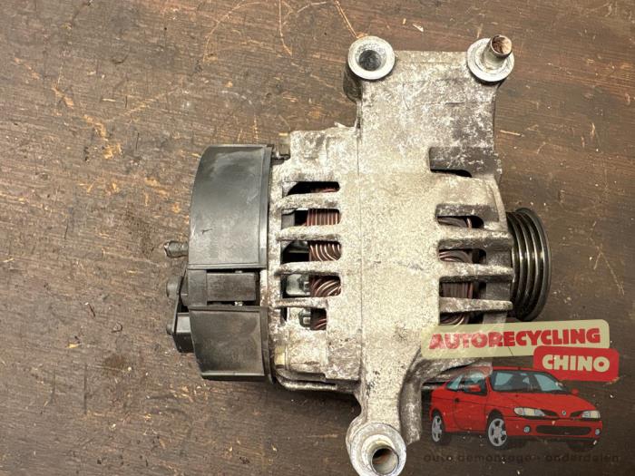 Dynamo van een Lancia Ypsilon (843) 1.4 16V 2004