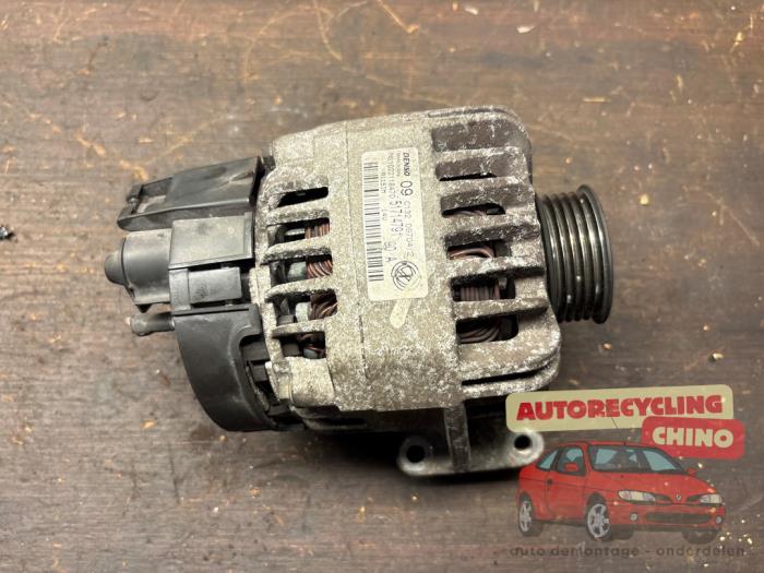Dynamo van een Lancia Ypsilon (843) 1.4 16V 2004