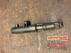 Gebruikte Pen Bobine Renault Espace (JK) 2.0 16V Turbo Prijs € 10,00 Margeregeling aangeboden door Autorecycling Chino B.V.