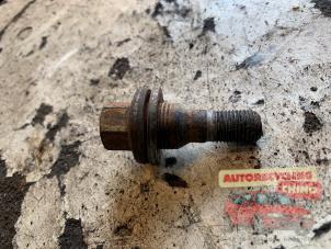 Gebruikte Wielbout Peugeot 3008 I (0U/HU) 1.6 16V THP 155 Prijs € 2,50 Margeregeling aangeboden door Autorecycling Chino B.V.