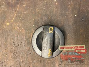 Gebruikte Oliedop Audi Q5 (8RB) 2.0 TFSI 16V Quattro Prijs € 10,00 Margeregeling aangeboden door Autorecycling Chino B.V.