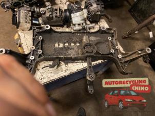 Gebruikte Subframe Volkswagen Passat Variant (3C5) 1.8 TSI 16V Prijs € 49,95 Margeregeling aangeboden door Autorecycling Chino B.V.