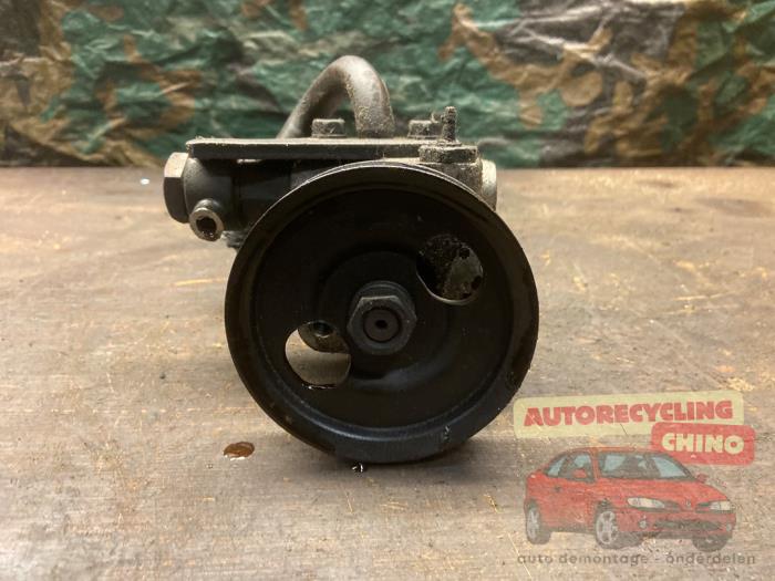 Gebruikte Servopomp Hyundai Getz 1.1i 12V Prijs € 40,00 Margeregeling aangeboden door Autorecycling Chino B.V.