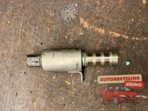 Gebruikte Sensor Nokkenas Peugeot 208 I (CA/CC/CK/CL) 1.2 Vti 12V PureTech 82 Prijs € 22,50 Margeregeling aangeboden door Autorecycling Chino B.V.