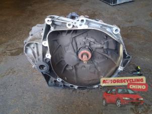 Gebruikte Automaatbak Peugeot 508 SW (8E/8U) 1.6 HDiF 16V Prijs € 499,00 Margeregeling aangeboden door Autorecycling Chino B.V.