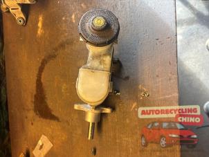 Gebruikte Hoofdremcilinder Honda Accord (CL/CN) 2.0 i-VTEC 16V Prijs € 40,00 Margeregeling aangeboden door Autorecycling Chino B.V.