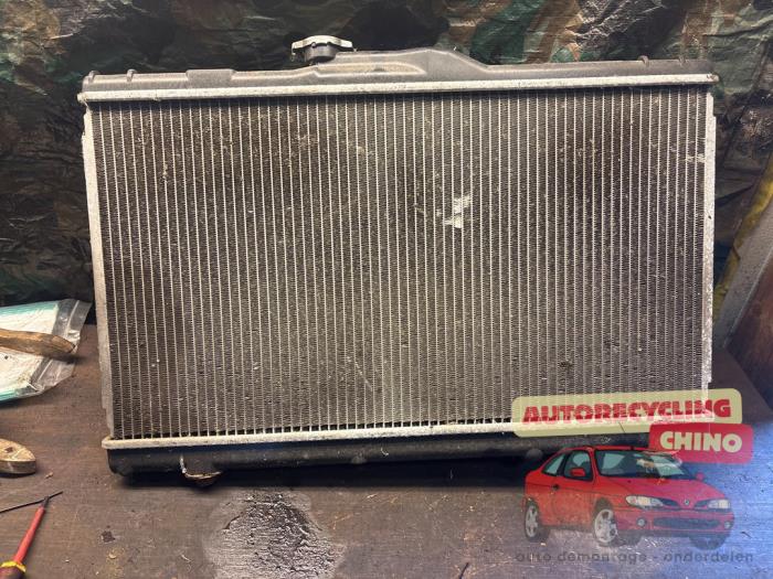 Gebruikte Radiateur Toyota Corolla (E10) 1.3i 16V Prijs € 40,00 Margeregeling aangeboden door Autorecycling Chino B.V.