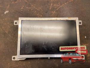 Gebruikte Display Interieur Peugeot 508 SW (8E/8U) 1.6 HDiF 16V Prijs € 299,99 Margeregeling aangeboden door Autorecycling Chino B.V.