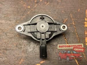 Gebruikte Sensor Nokkenas Audi Q3 Sportback (F3N) 1.5 35 TFSI 16V Mild Hybrid Prijs € 35,00 Margeregeling aangeboden door Autorecycling Chino B.V.