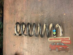 Gebruikte Veer Torsie achter Mercedes E (W211) 3.2 E-320 V6 18V Prijs € 25,00 Margeregeling aangeboden door Autorecycling Chino B.V.