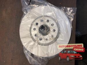 Gebruikte Remschijf voor Skoda Karoq 1.5 TSI 16V Prijs € 75,00 Margeregeling aangeboden door Autorecycling Chino B.V.