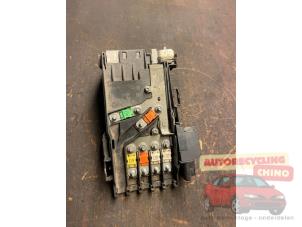 Gebruikte Zekeringkast Citroen C4 Picasso (UD/UE/UF) 1.6 16V VTi 120 Prijs € 100,00 Margeregeling aangeboden door Autorecycling Chino B.V.