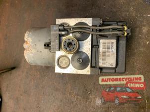 Gebruikte ABS Pomp Saab 900 II 2.0 i,Si 16V Prijs € 70,00 Margeregeling aangeboden door Autorecycling Chino B.V.