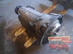 Gebruikte Automaatbak Mercedes S (W221) 3.0 S-320 CDI 24V Prijs € 1.000,00 Margeregeling aangeboden door Autorecycling Chino B.V.