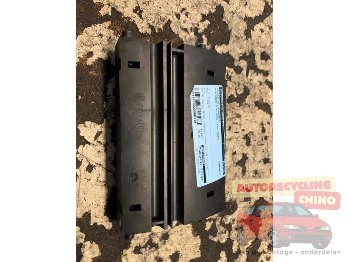 Gebruikte Climatronic module Mercedes S (W221) 3.0 S-320 CDI 24V Prijs € 75,00 Margeregeling aangeboden door Autorecycling Chino B.V.