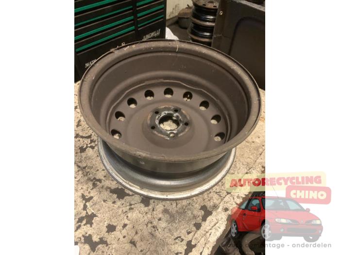 Velg van een Citroën Jumpy (G9) 2.0 HDI 120 16V 2007