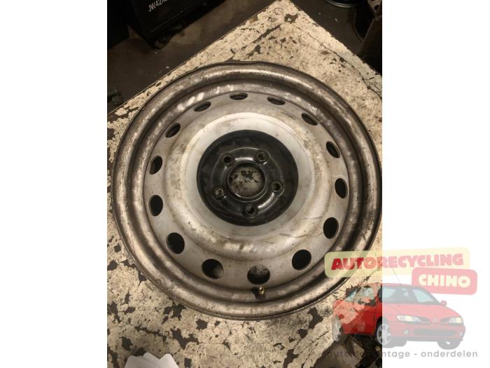 Velg van een Citroën Jumpy (G9) 2.0 HDI 120 16V 2007