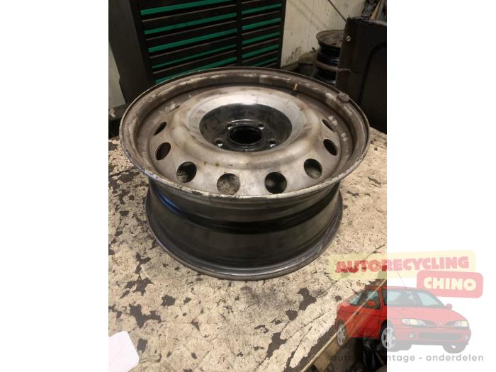 Velg van een Citroën Jumpy (G9) 2.0 HDI 120 16V 2007