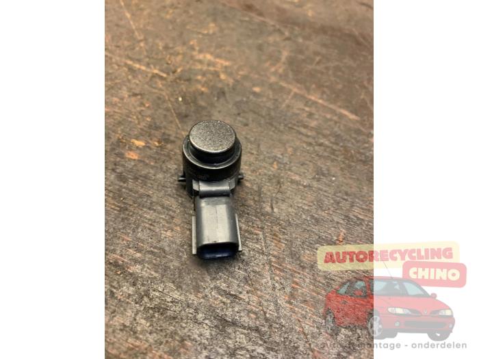Gebruikte PDC Sensor Ford B-Max (JK8) 1.0 EcoBoost 12V 100 Prijs € 25,00 Margeregeling aangeboden door Autorecycling Chino B.V.