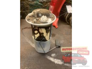 Gebruikte Benzinepomp Fiat Panda (169) 1.1 Fire Prijs € 45,00 Margeregeling aangeboden door Autorecycling Chino B.V.